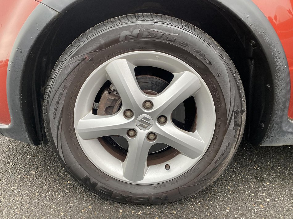 Suzuki SX4 1.6i 
