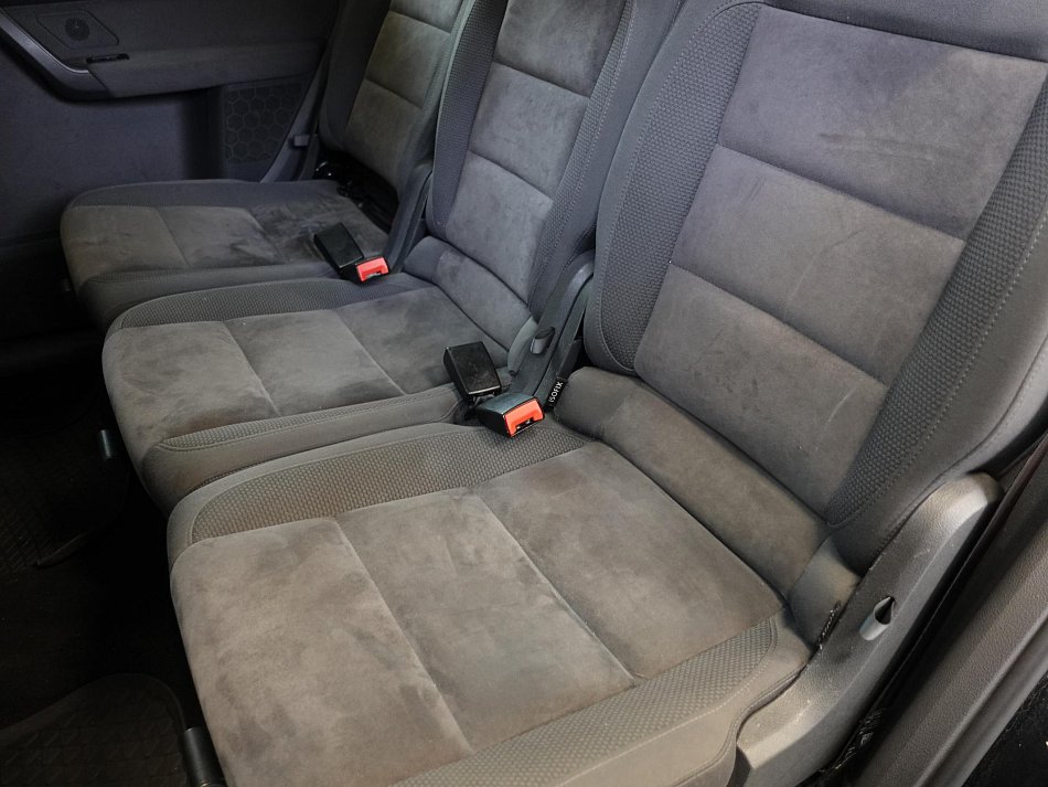 Volkswagen Touran 1.6TDi 