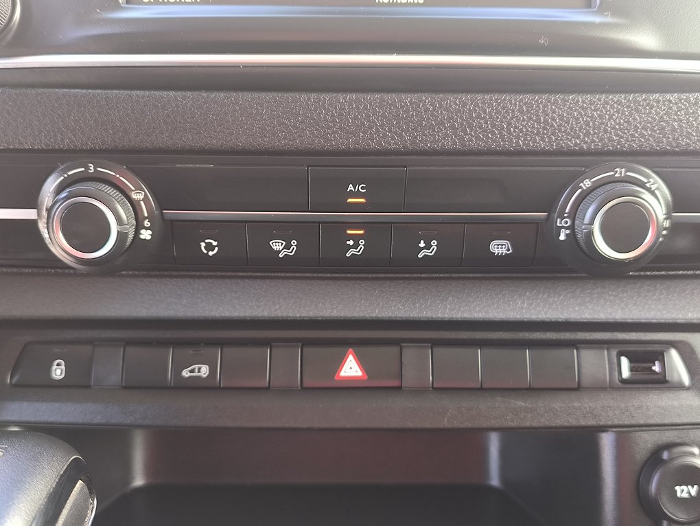Opel Vivaro 1.5CDTi  L2 DÍLNA