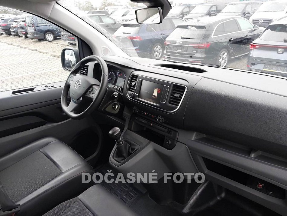 Opel Vivaro 1.5CDTi  L2 DÍLNA