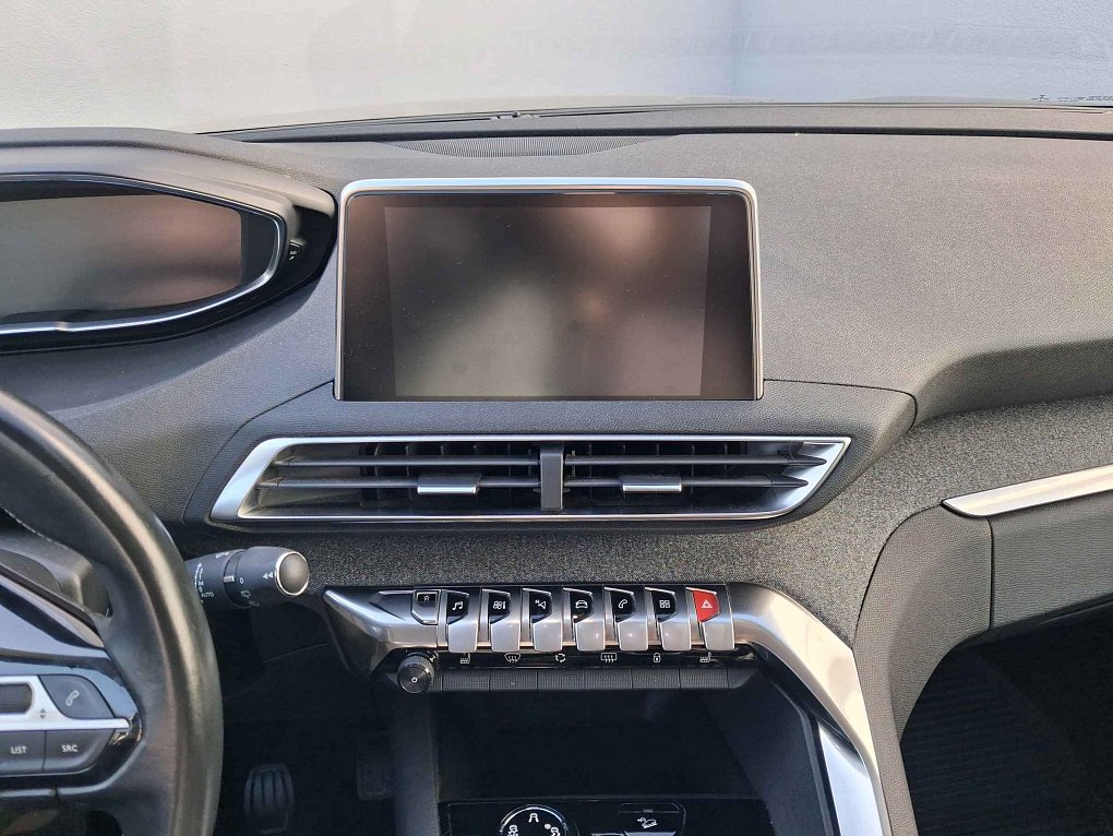 Peugeot 5008 1.5 HDi Allure 7míst