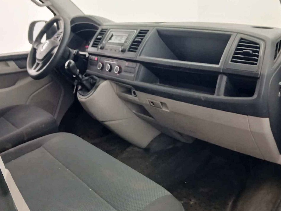 Volkswagen Transporter 2.0TDi 