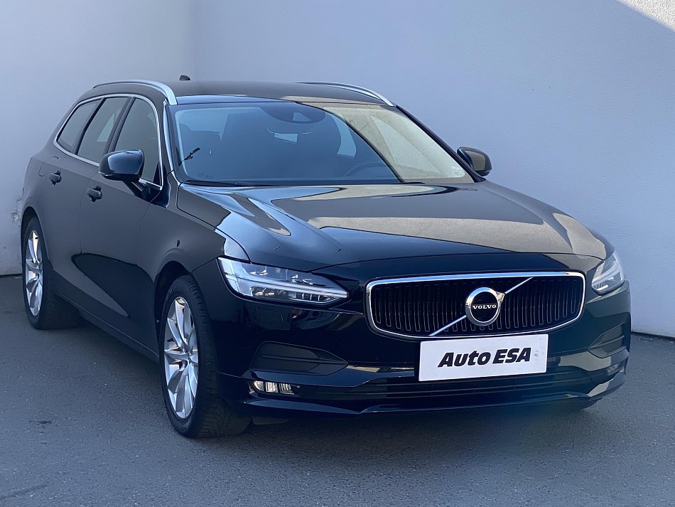 Volvo V90 2.0 D3 Momentum