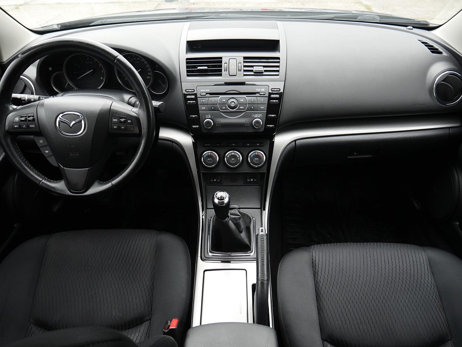 Mazda 6 2.0i 