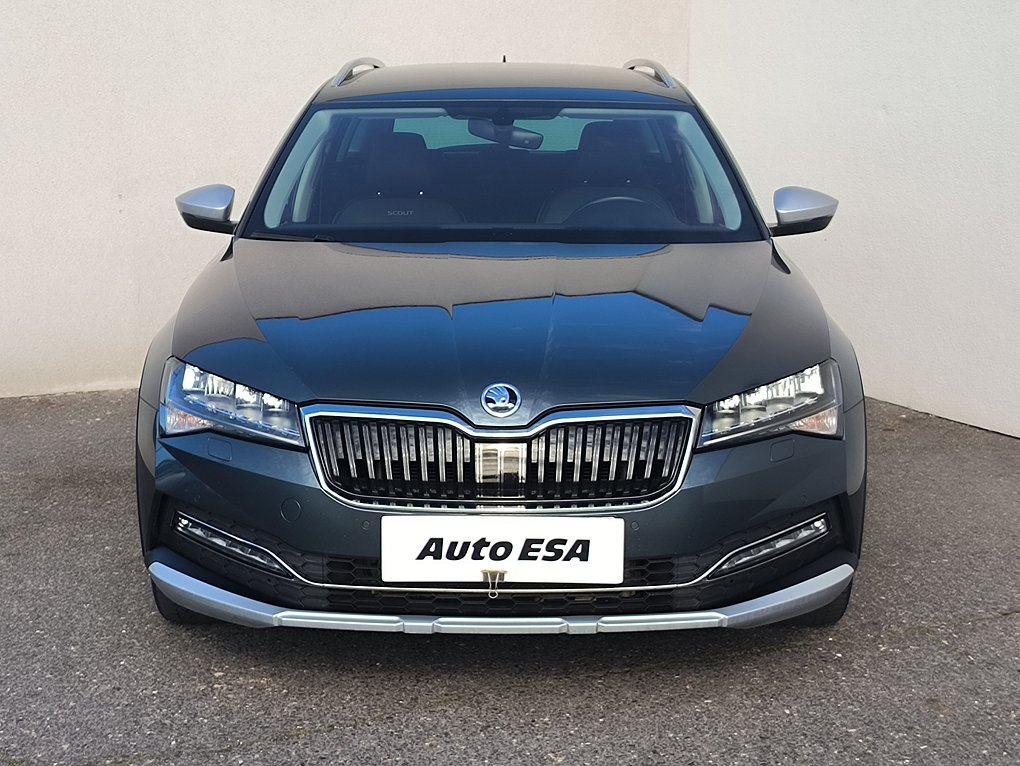 Škoda Superb III 2.0TDi Scout