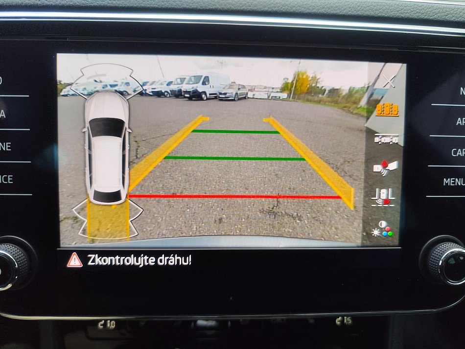 Škoda Superb III 2.0TDi Scout