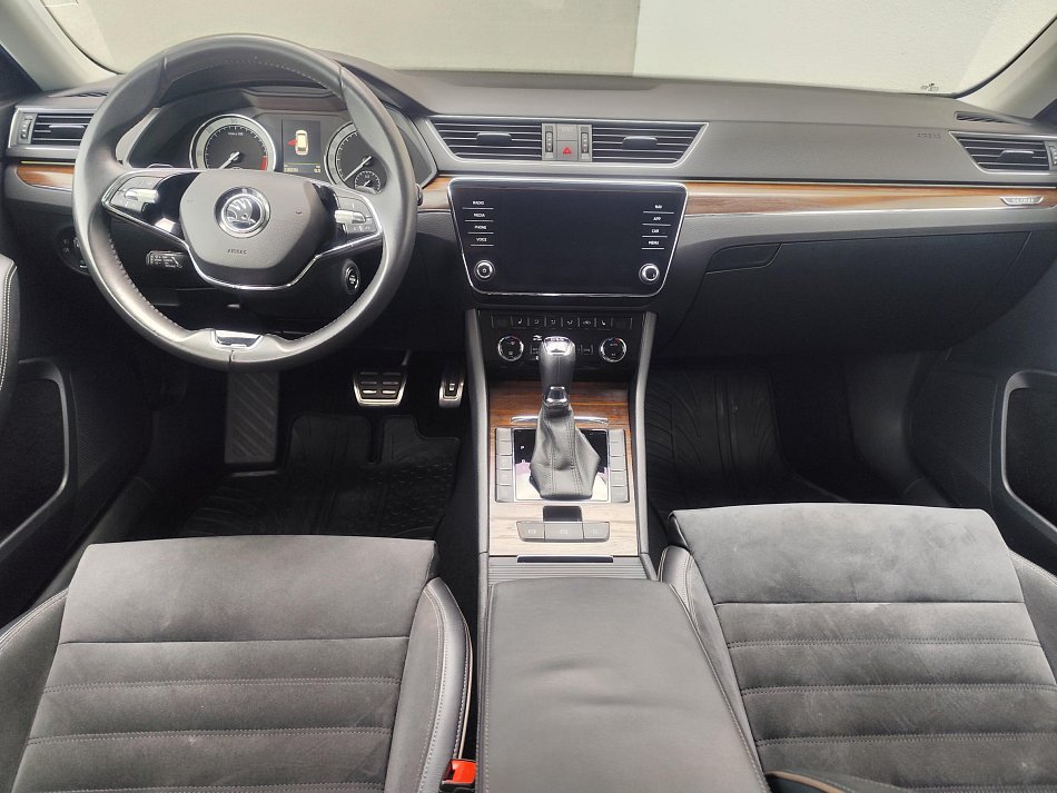 Škoda Superb III 2.0TDi Scout