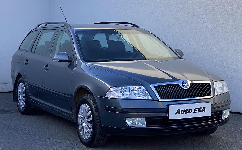 Škoda Octavia II 2.0 TDi Elegance