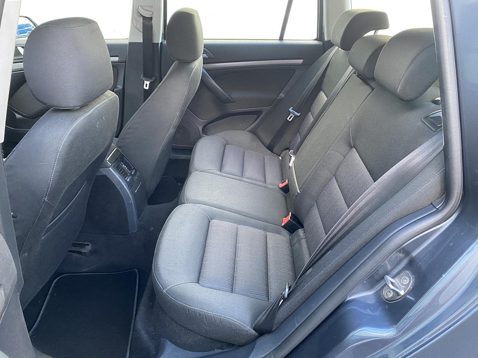 Škoda Octavia II 2.0 TDi Elegance