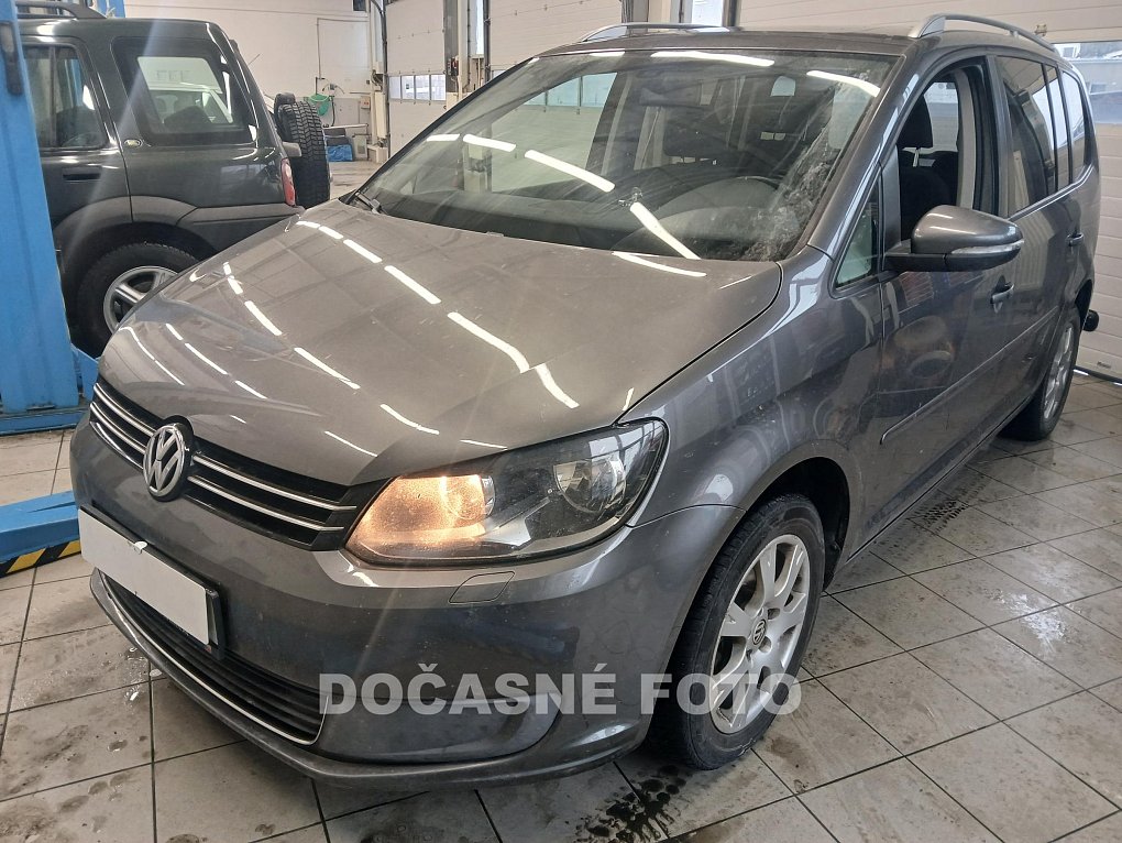 Volkswagen Touran 1.6 TDI 