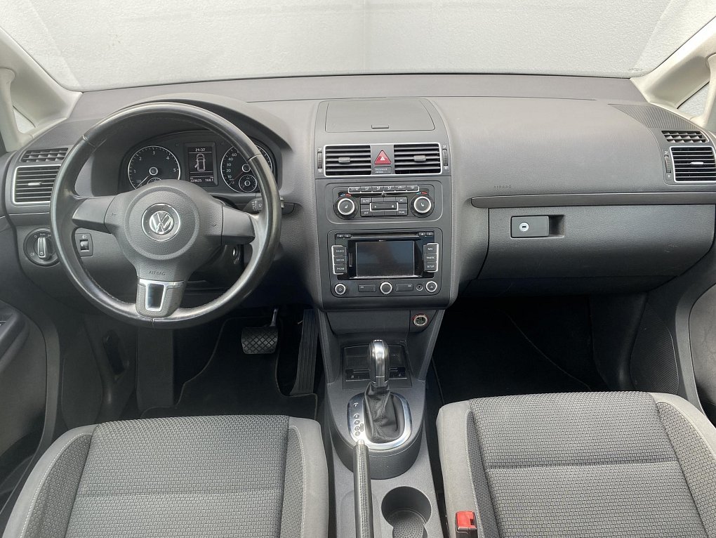 Volkswagen Touran 1.6 TDi 