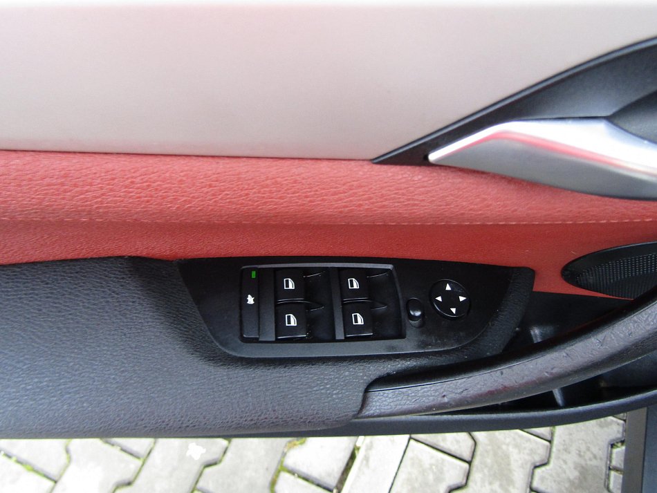 BMW X1 2.0 D  xDrive 18d