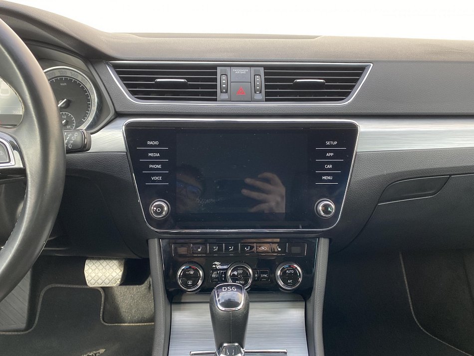 Škoda Superb III 2.0 TDi Ambition