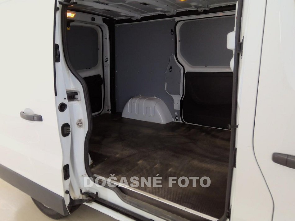Renault Trafic 2.0dCi  L1H1
