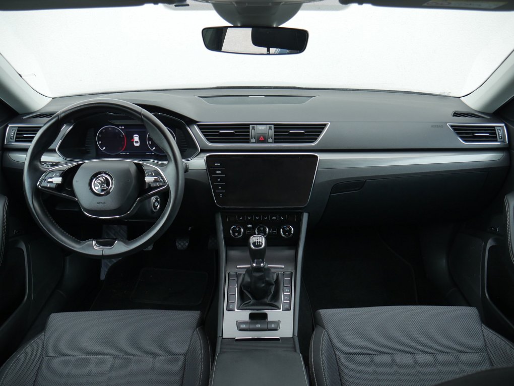 Škoda Superb III 1.5 TSi Style
