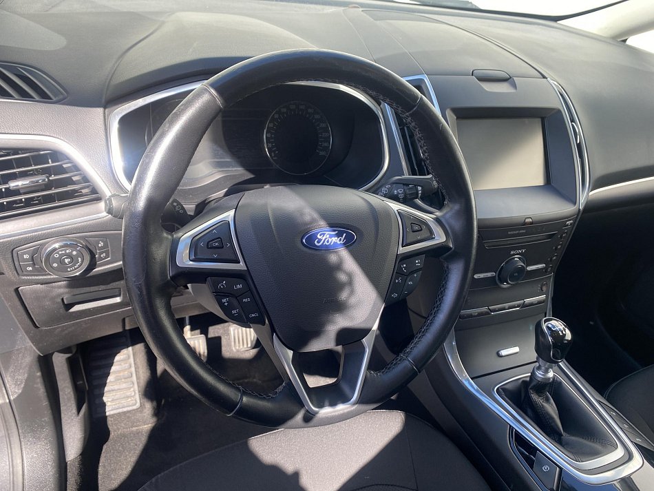 Ford Galaxy 2.0TDCI Titanium 7míst