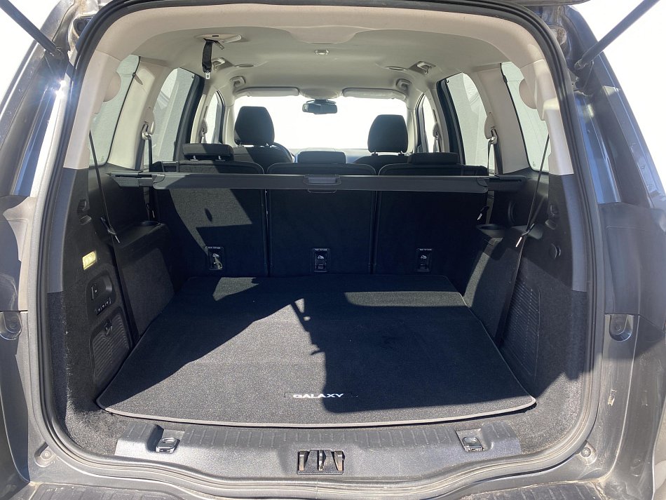 Ford Galaxy 2.0TDCI Titanium 7míst