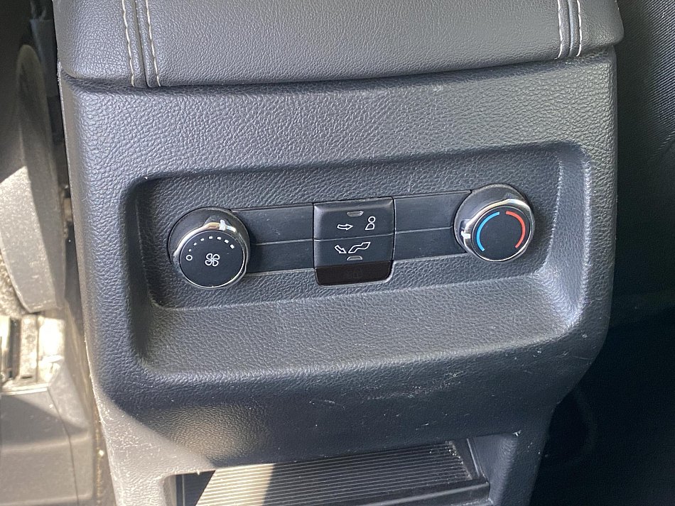 Ford Galaxy 2.0TDCI Titanium 7míst