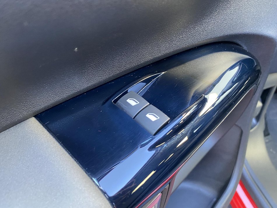 Citroën C4 Cactus 1.2 PT Shine