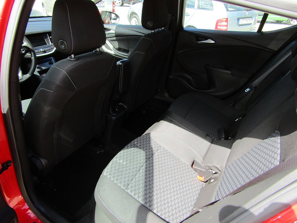 Opel Astra 1.5CDTi 
