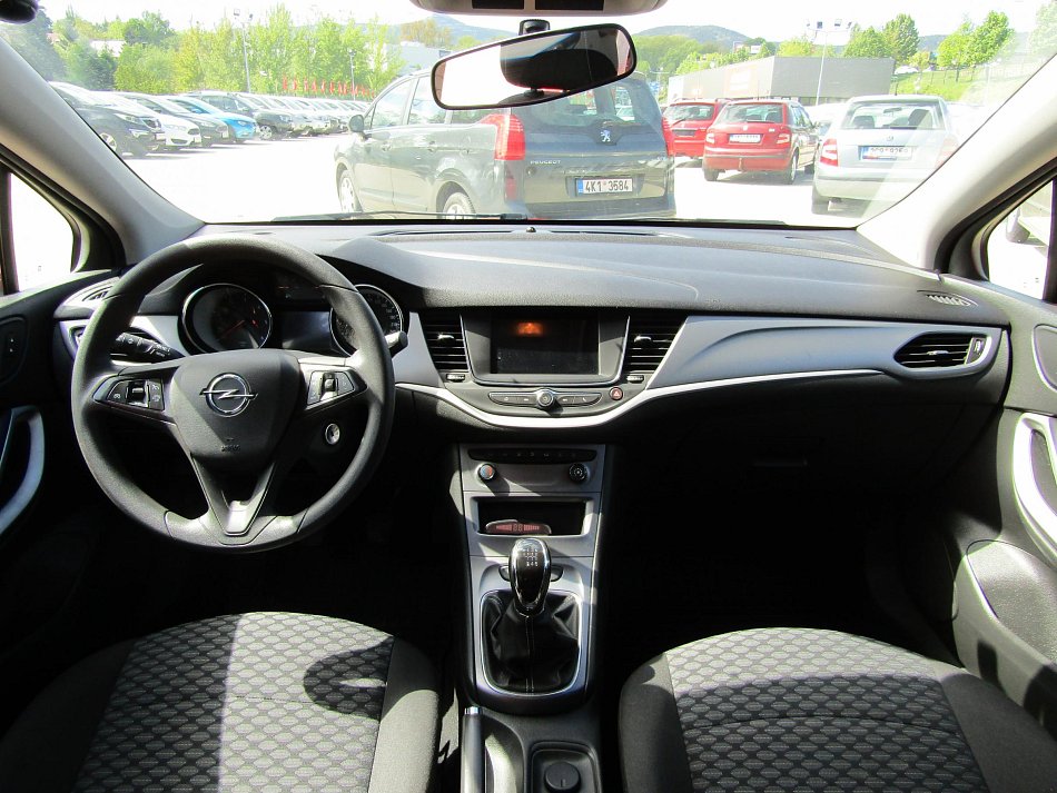 Opel Astra 1.5CDTi 
