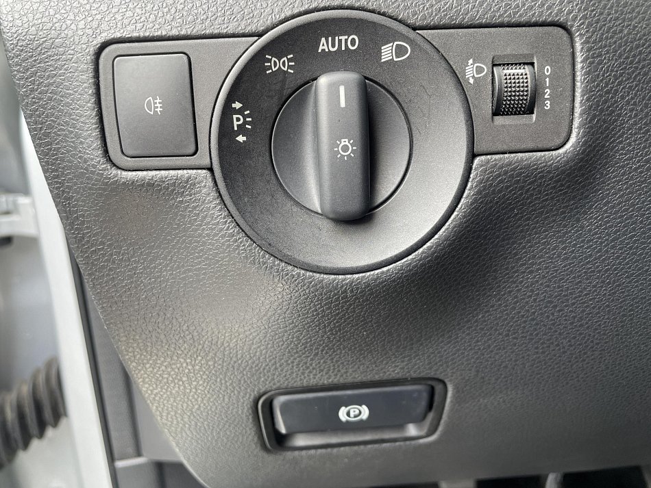 Mercedes-Benz Třída B 1.6i  180