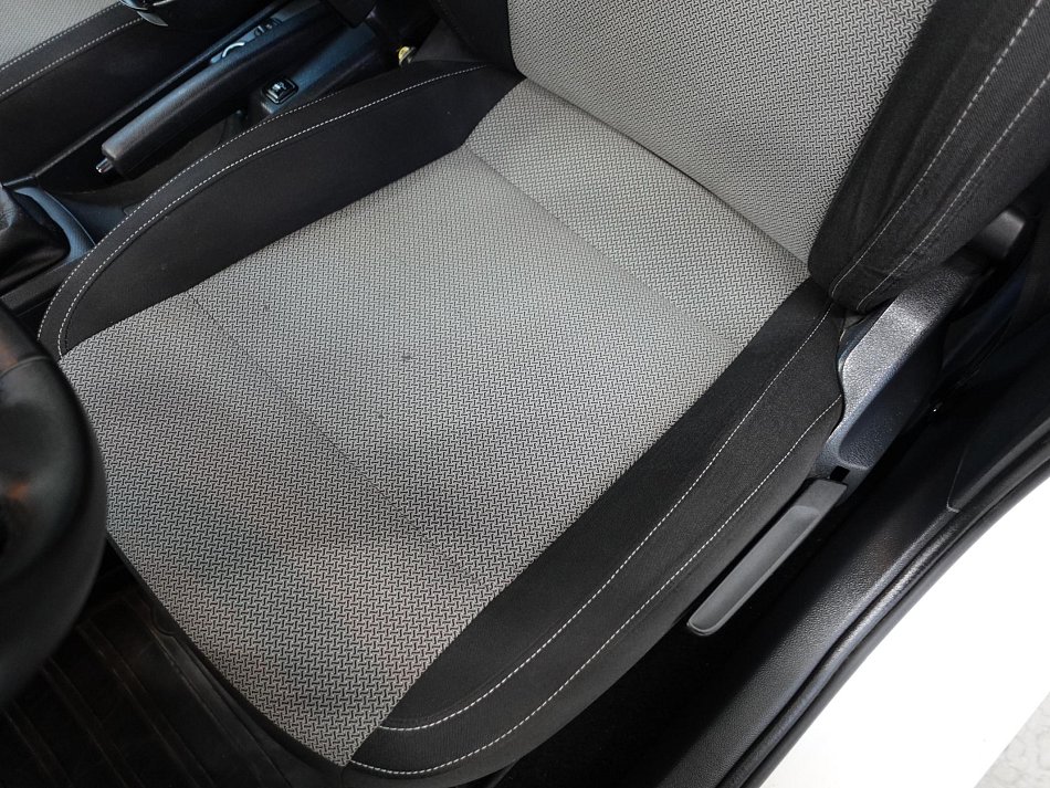 Škoda Rapid 1.6TDI Ambition