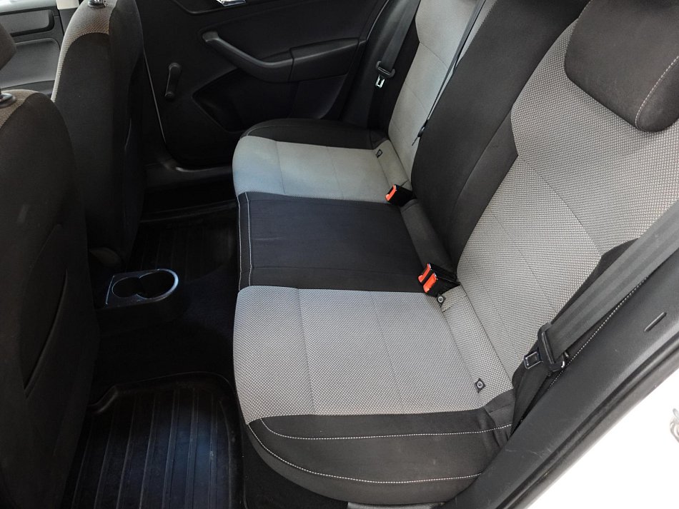 Škoda Rapid 1.6TDI Ambition