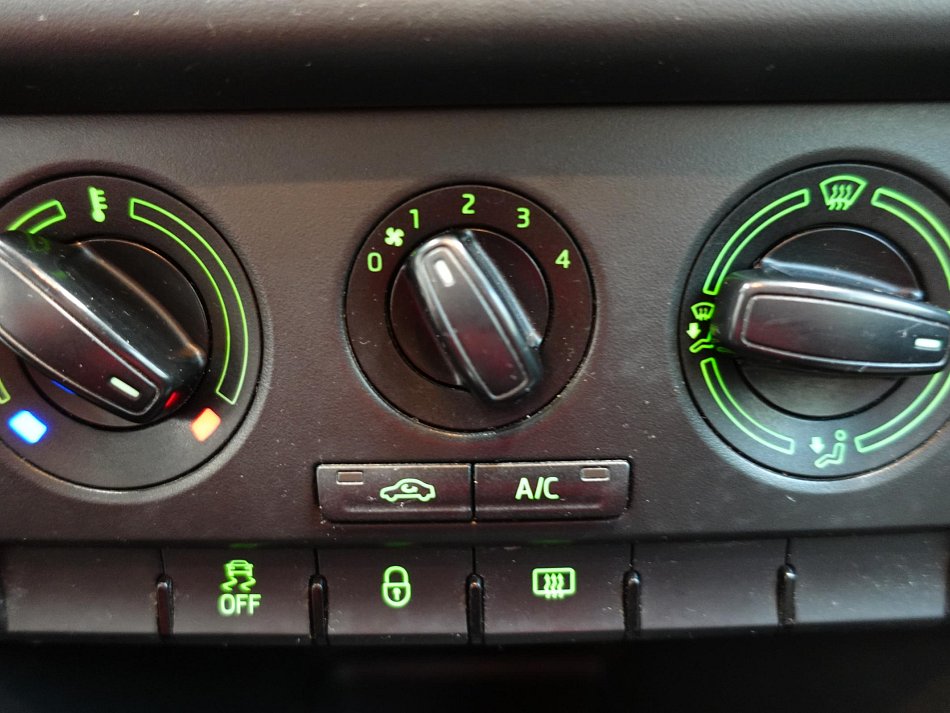 Škoda Rapid 1.6TDI Ambition