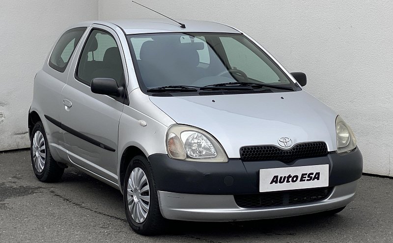 Toyota Yaris 1.0i 
