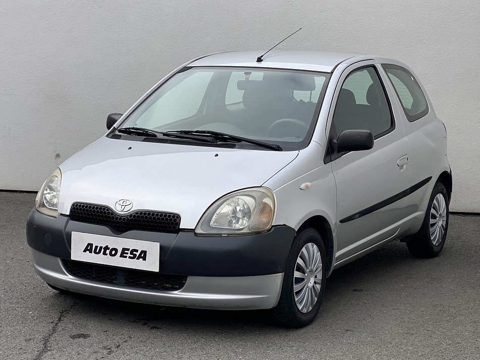 Toyota Yaris 1.0i 