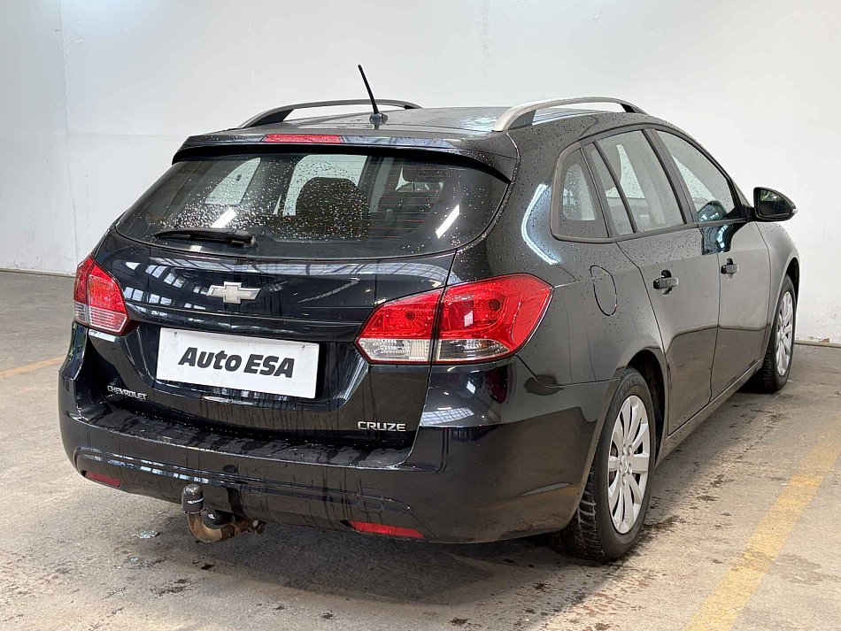 Chevrolet Cruze 1.6i 