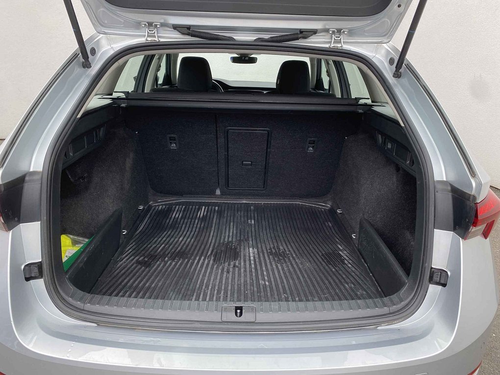 Škoda Octavia IV 2.0 TDi Ambition 4x4