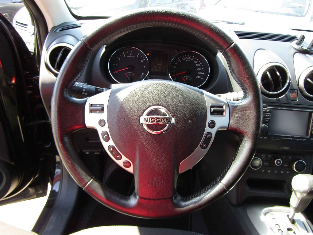 Nissan Qashqai 2.0 16V 