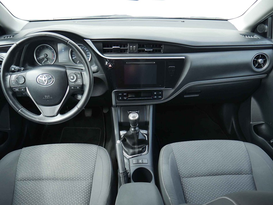 Toyota Corolla 1.6i 