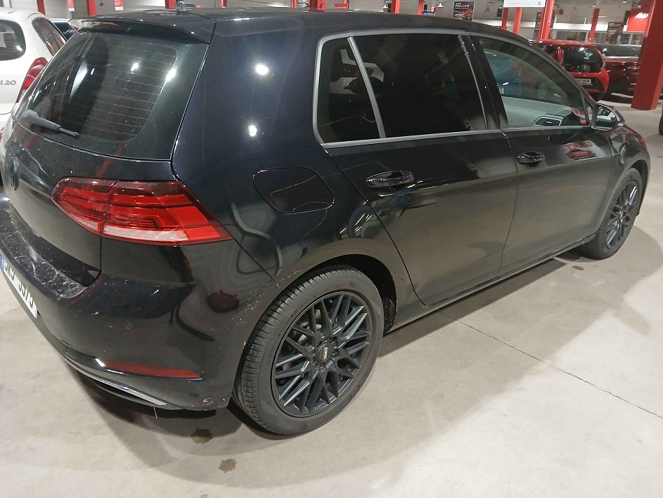 Volkswagen Golf 1.4 
