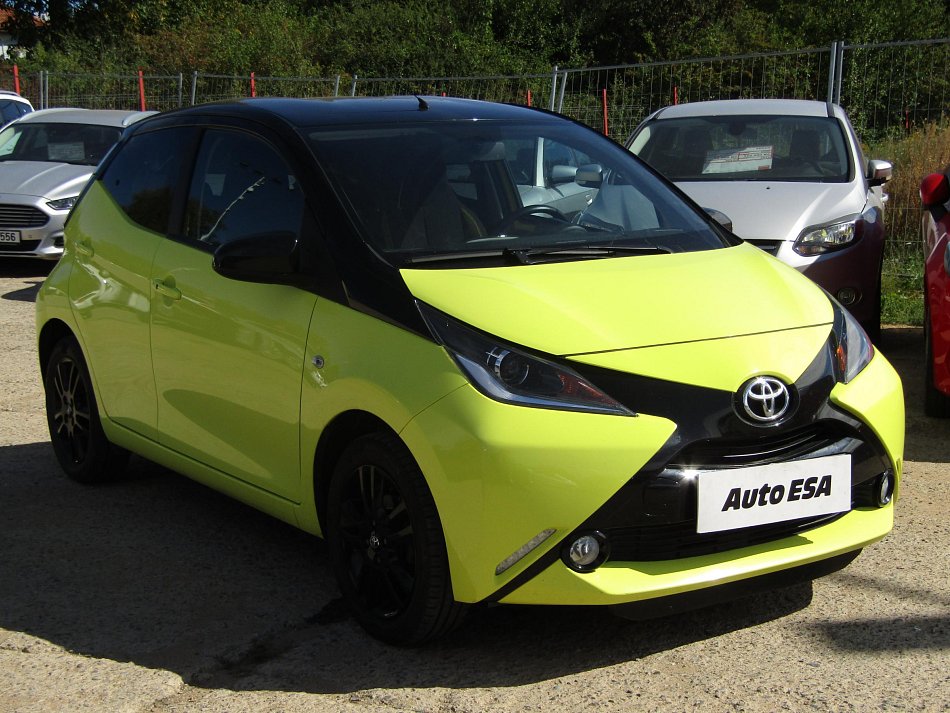 Toyota Aygo 1.0i 