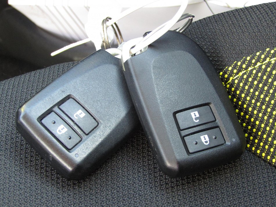 Toyota Aygo 1.0i 