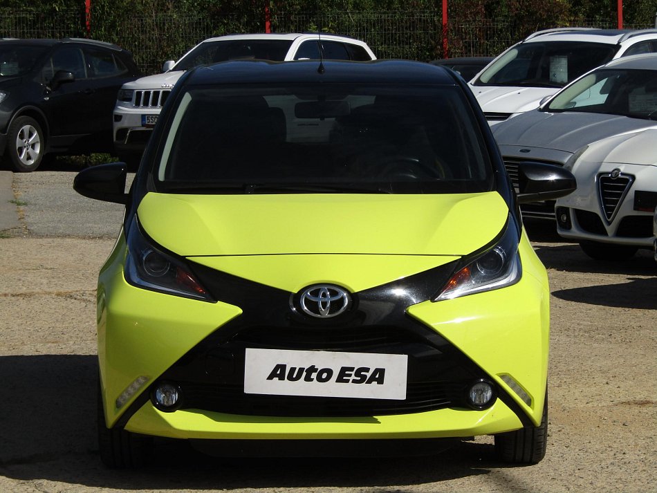 Toyota Aygo 1.0i 