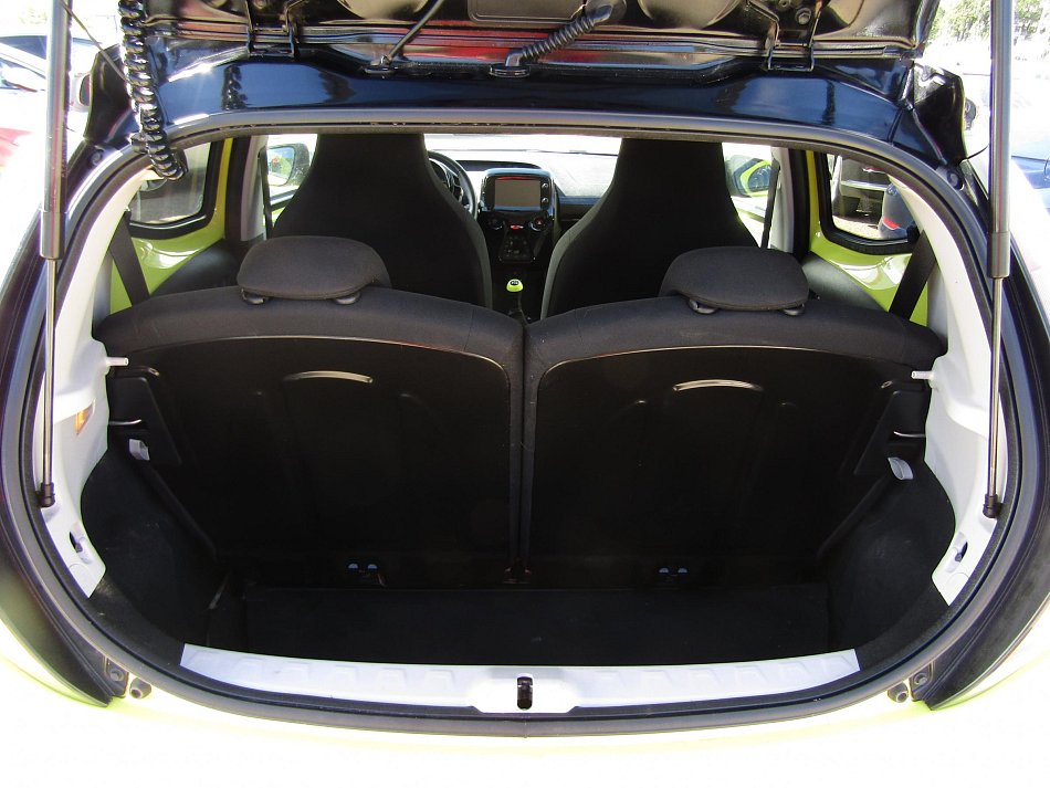Toyota Aygo 1.0i 