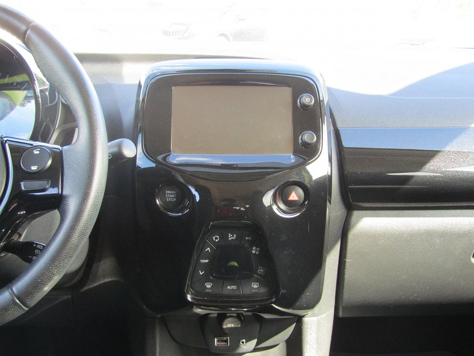 Toyota Aygo 1.0i 