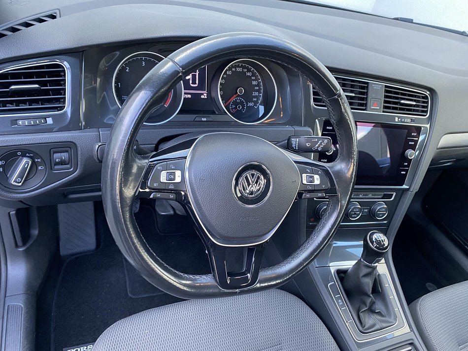 Volkswagen Golf 1.6TDi 