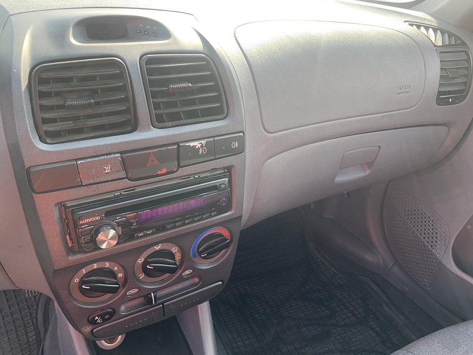 Hyundai Accent 1.4i 