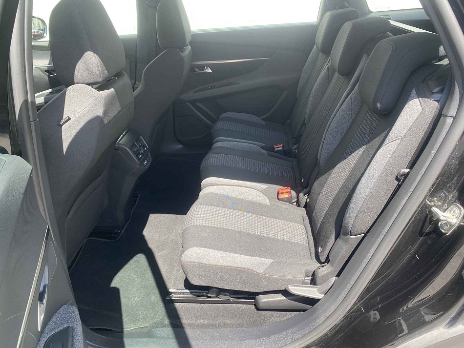 Peugeot 5008 1.5 HDi Active