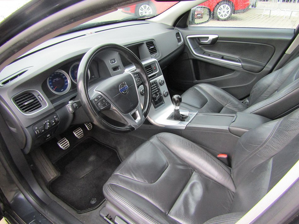 Volvo V60 2.0d 
