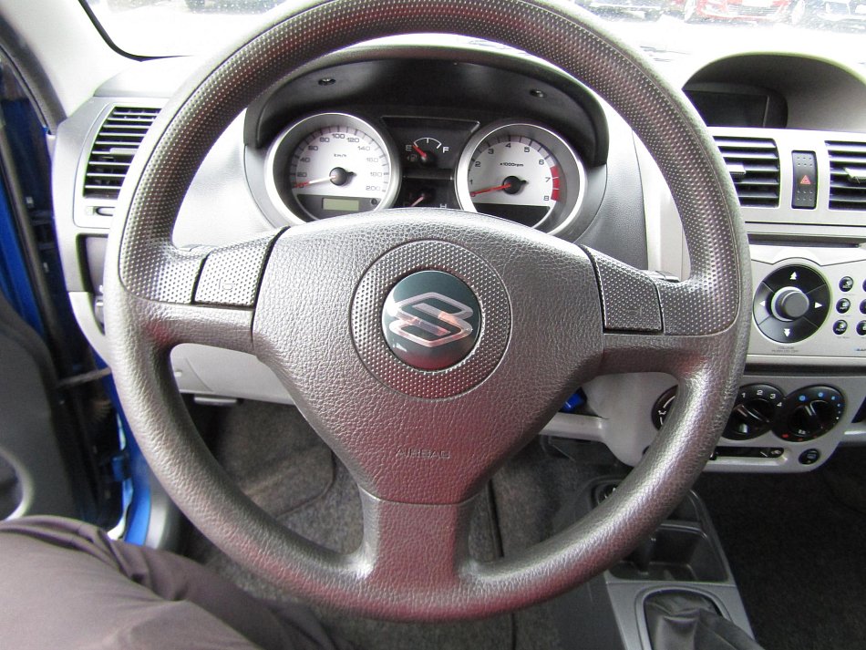 Suzuki Ignis 1.3i 