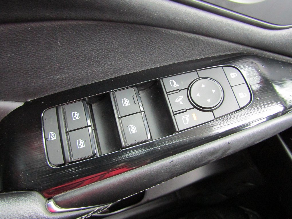 Nissan Qashqai 1.3 DIG-T N-Connecta