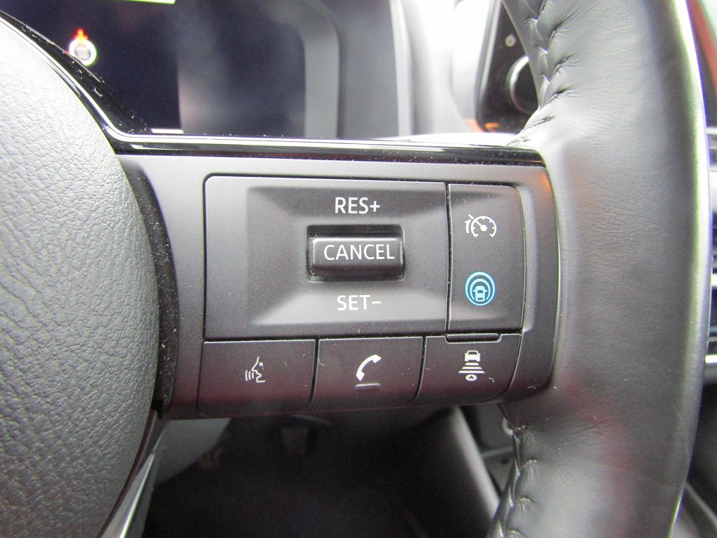 Nissan Qashqai 1.3 DIG-T N-Connecta