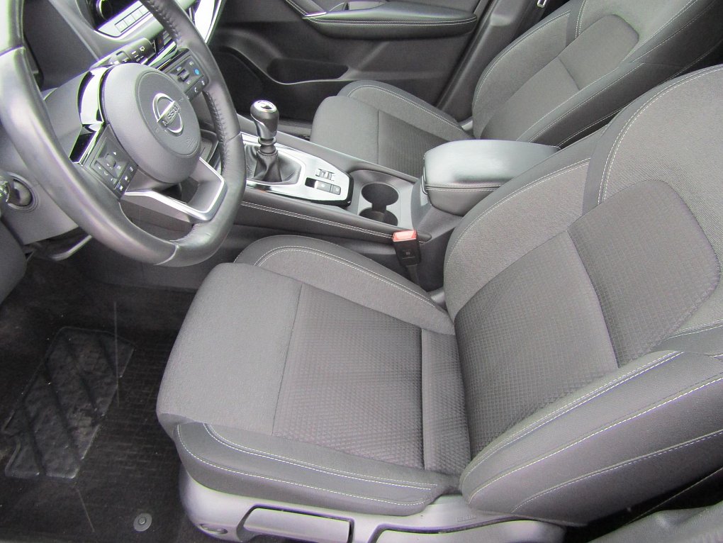 Nissan Qashqai 1.3 DIG-T N-Connecta