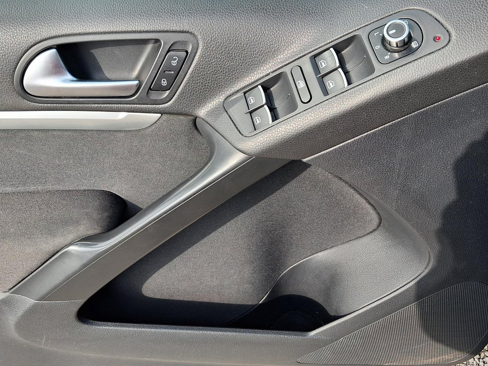 Volkswagen Tiguan 2.0 TDi  4x4